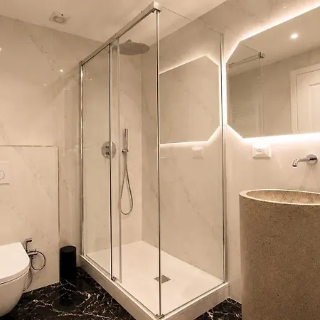 Maison d'hôtes Ventuno Dei Luxury Via Cola Di Rienzo 4*