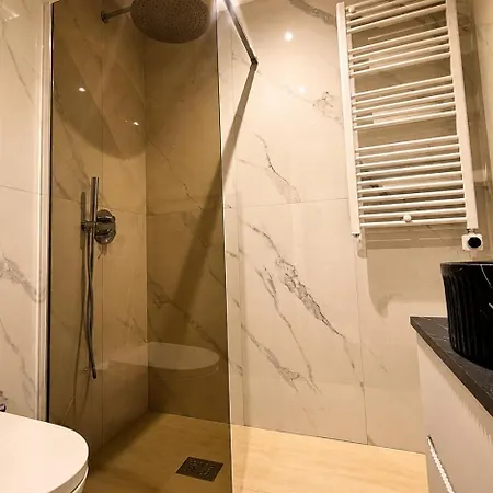 Ventuno Dei Luxury Via Cola Di Rienzo 4*