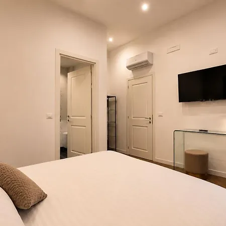 Ventuno Dei Luxury Via Cola Di Rienzo Pensjonat 4*