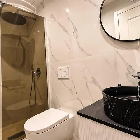 Ventuno Dei Luxury Via Cola Di Rienzo Pensión 4*